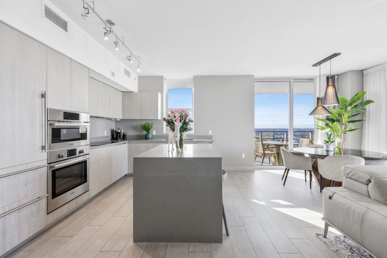 Hyde House: Luxury Oceanside With Rooftop Amenities * Hollywood