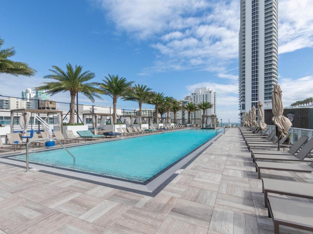 Hyde House: Luxury Oceanside With Rooftop Amenities Apartment *